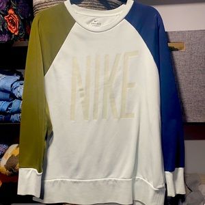 Nike Sweatshirt